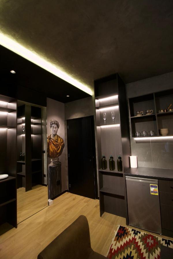 King'S Apartment Korce Exterior photo